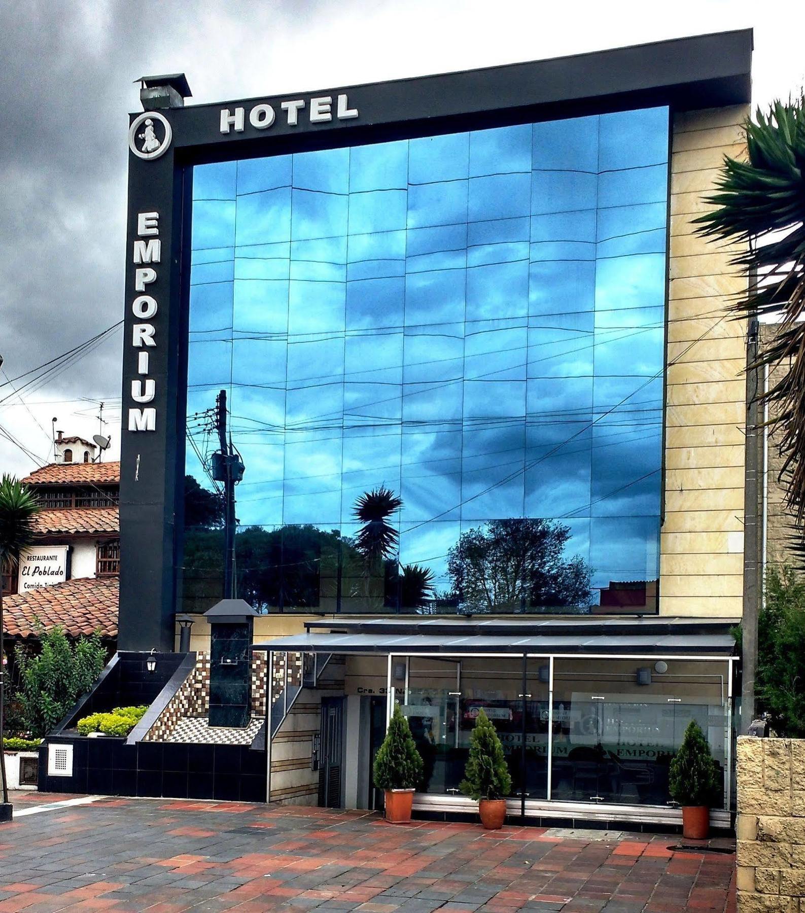 Emporium 3*